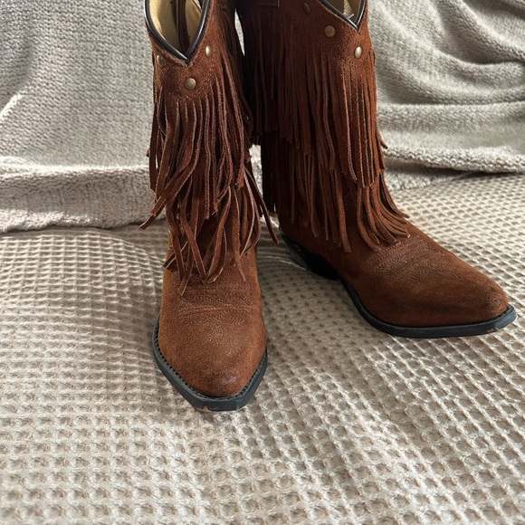 Smoky Mountain Boots Other - Smoky mountain Tan Leather fringe western Boots